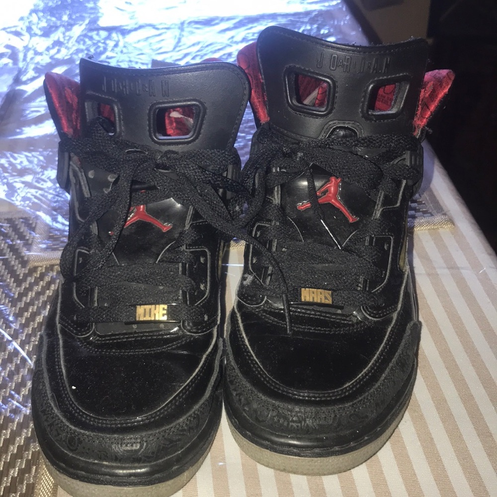 Mike Mars jordans